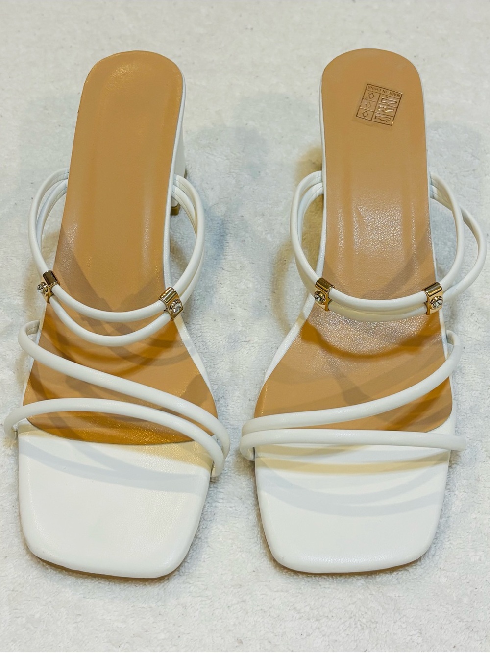 Brand New Heels By Anything But Monday/London - Size 9 - Heel Height 3” - box 2